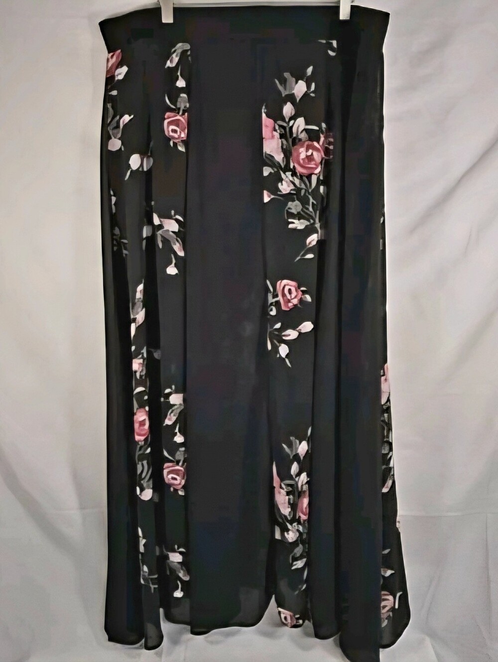 torrid Black Maxi Skirt with Pink Floral Roses